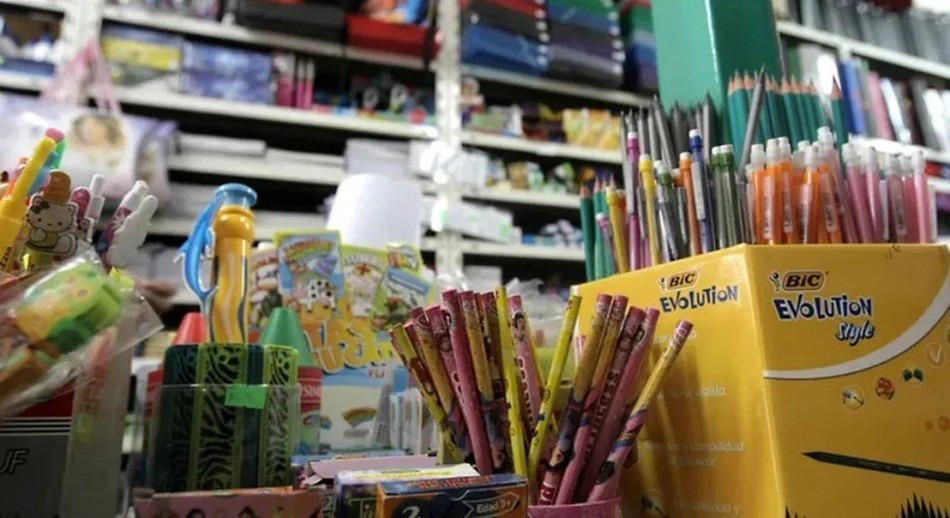 El Banco Nación anunció descuentos de hasta el 50% para la compra de artículos escolares