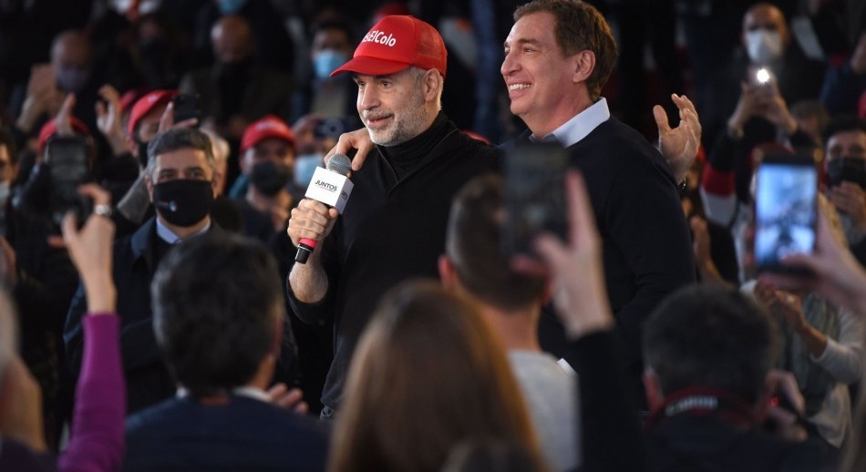 Juntos por el Cambio: Santilli se lanzó como precandidato a gobernador bonaerense por redes 