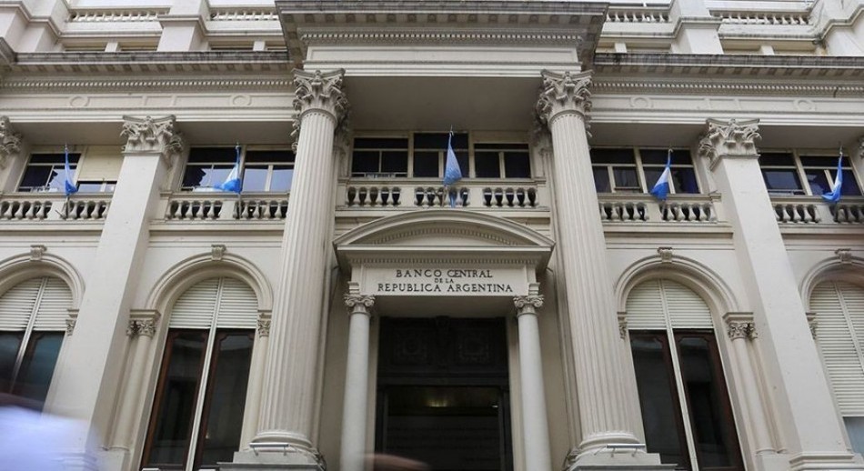 Plazo fijo: el BCRA subió la tasa por primera vez en 6 meses tras el dato de inflación de febrero