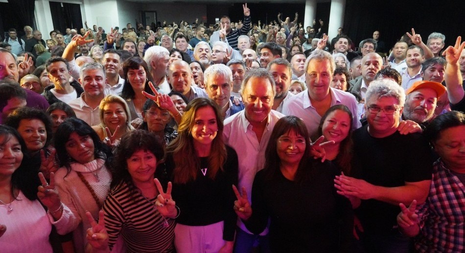 Scioli: “Aunque pongan que hay que tener dos brazos, voy a competir igual”