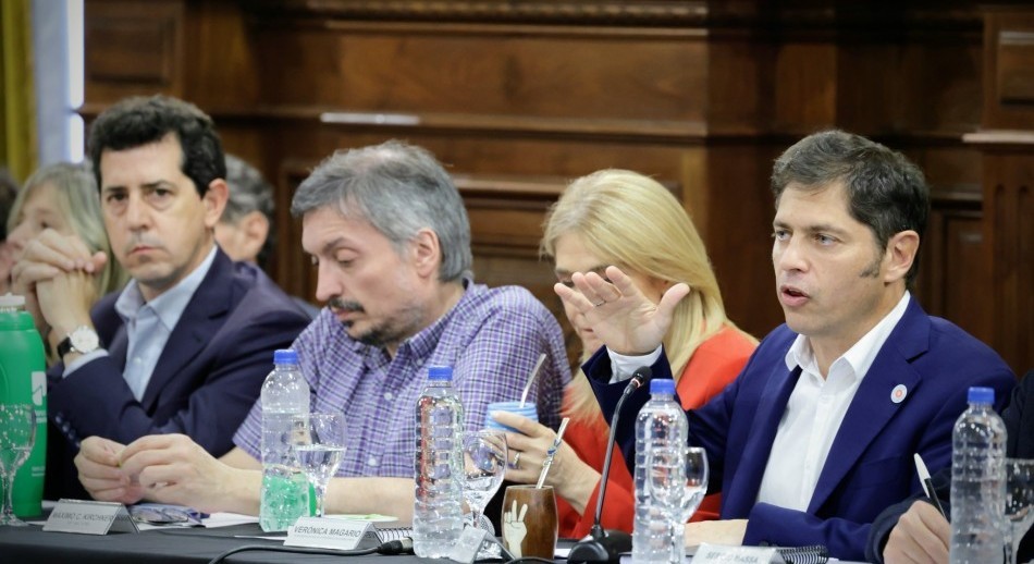 Kicillof quiere subir hasta 300% el impuesto inmobiliario y 270% las patentes