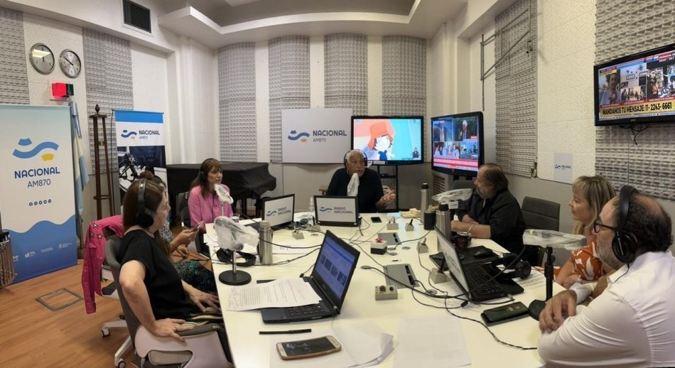 La AM conserva más de 700 empleados: Bajan 500 contratos de Radio Nacional
