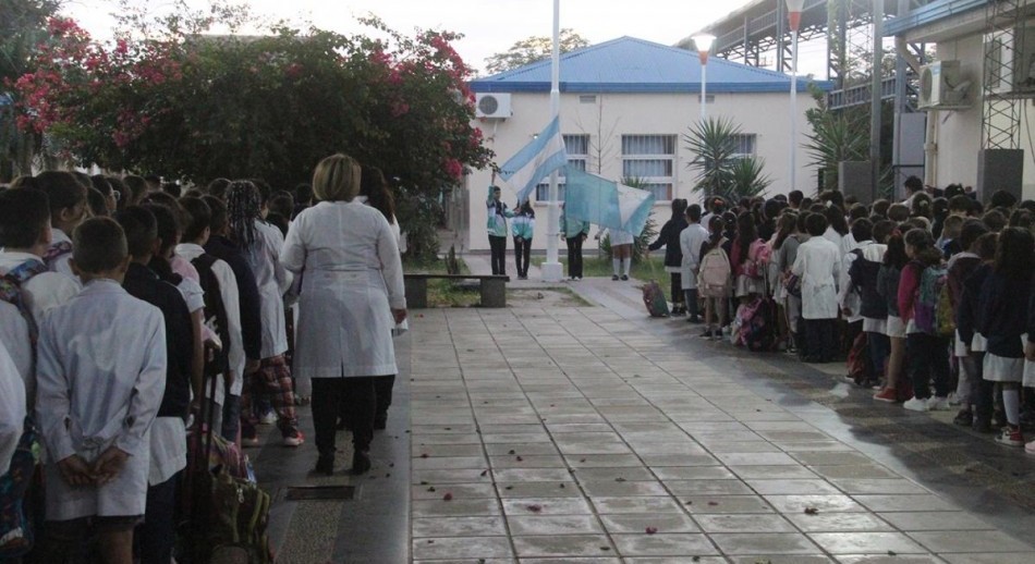 Empiezan las clases en varias provincias con un paro de la Ctera