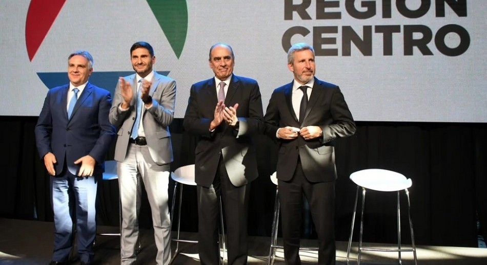 Pullaro, Frigerio y Llaryora anticiparon su apoyo a la Ley Bases y el Pacto de Mayo