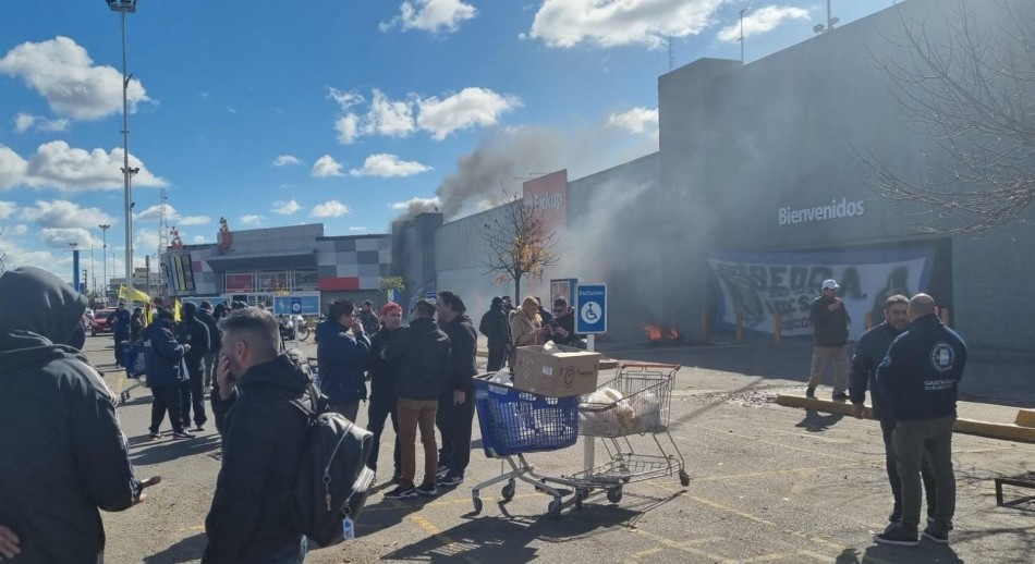 Los despidos en Changomas se suman a los de Acindar, PepsiCo, General Motors y FATE