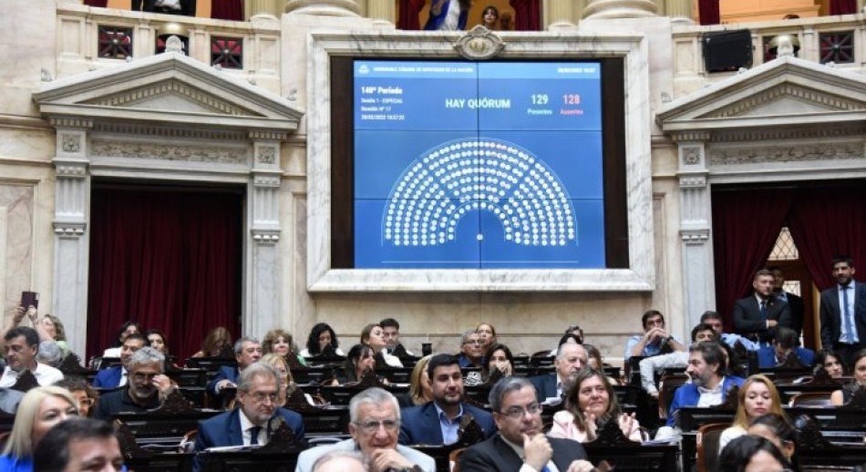Diputados: Oposición dialoguista y el kirchnerismo lograron media sanción a reforma jubilatoria