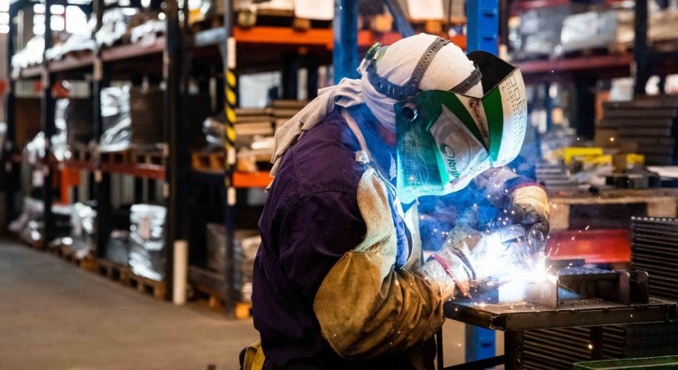 La industria pyme cayó un 19% interanual en mayo y registró la peor baja en tres meses