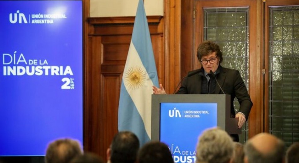 Milei anunció la eliminación del Impuesto País desde el mes de diciembre