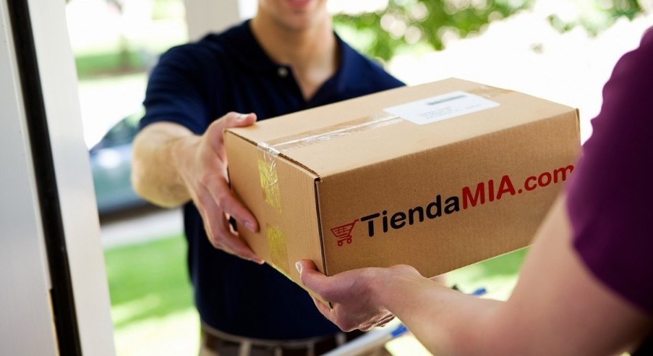 Economía eleva a 3.000 dólares el límite para compras en el exterior
