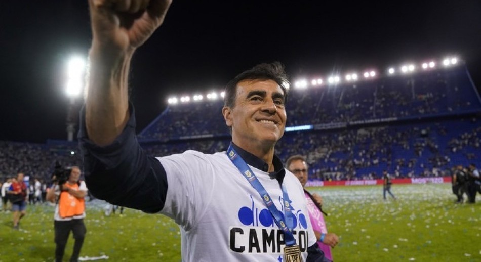 Gustavo Quinteros rompió el silencio y explicó su salida de Vélez