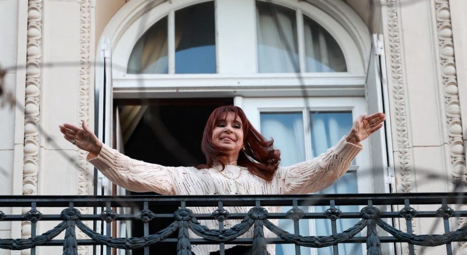 Cristina presa: Cumplirá detención domiciliaria en Constitucion, con tobillera