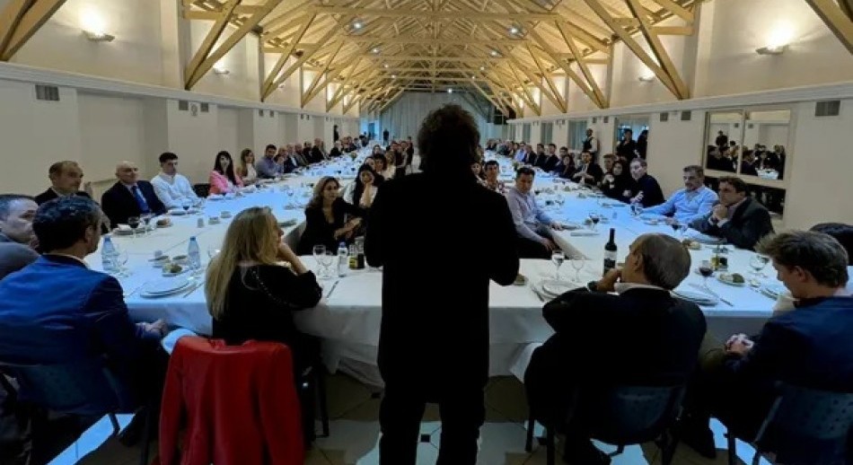 Milei cenó con diputados aliados en Olivos para blindar los vetos a jubilados y discapacidad