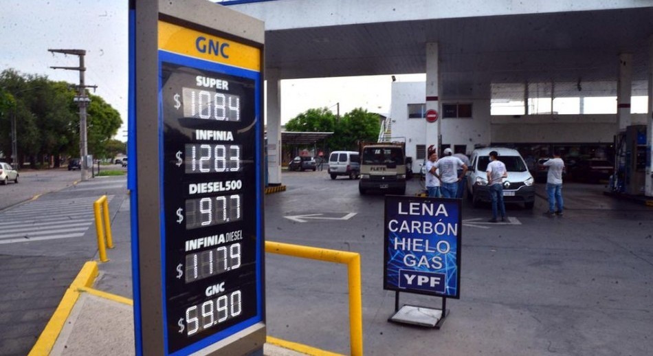 Los combustibles aumentan un 9% desde este miércoles
