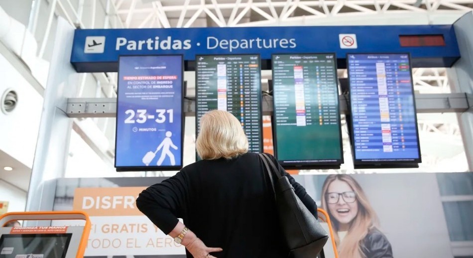 Agencias de turismo dejaron de tomar pesos para pagar viajes al exterior